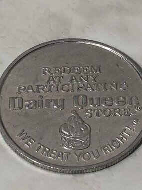 Vintage DAIRY QUEEN TOKEN COIN Silver Free Sundae or 40¢ Off